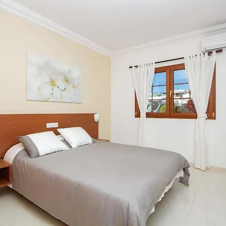 Puerto Del Carmen Sleeps 6 Air Con Wifi Пуэрто дель Кармен