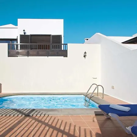 Puerto Del Carmen Sleeps 6 Air Con Wifi Villa *